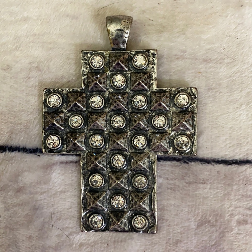 Cross Pendent - image 1